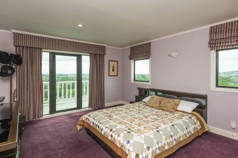 Photo of property in 24 Overdale Drive, Cashmere, Christchurch, 8022