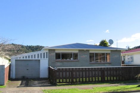 Photo of property in 23a Momona Street, Wainuiomata, Lower Hutt, 5014