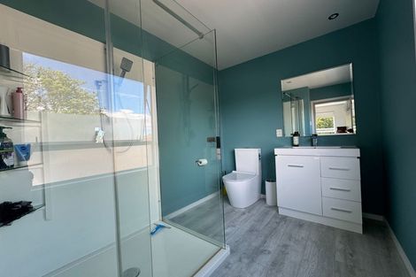 Photo of property in 70 Lake Terrace Road, Burwood, Christchurch, 8061