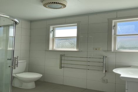 Photo of property in 1 Elphinstone Avenue, Wesley, Auckland, 1041