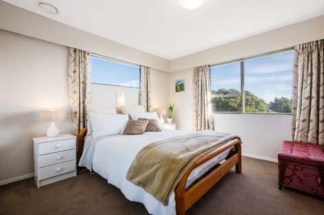 Photo of property in 2 Forth Place, Papakowhai, Porirua, 5024