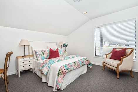 Photo of property in 34 Nevill Road, Hobsonville, Auckland, 0616