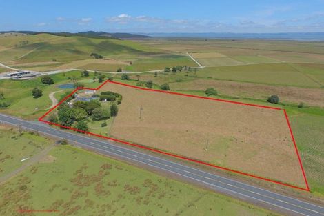 Photo of property in 3291 Kaipara Coast Highway, Glorit, Warkworth, 0984