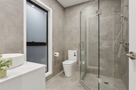 Photo of property in 1 Piwari Lane, Taupaki, 0782