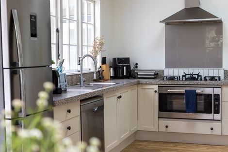 Photo of property in 204 Cape Rodney Road, Leigh, 0985