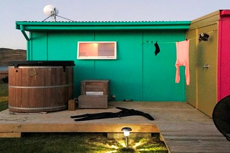 Photo of property in 6 Wainamu Road, Raglan, 3297