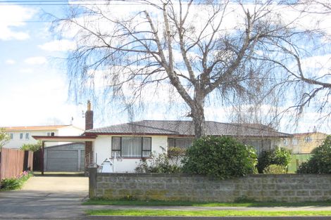 Photo of property in 71 Bridge Street, Bulls, 4818