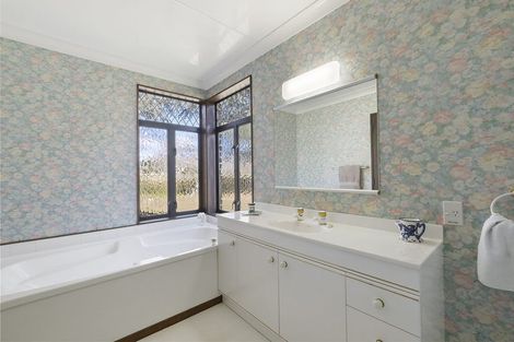 Photo of property in 145 Racecourse Road, Cambridge, 3493