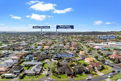 Photo of property in 3 Borthwick Close, Flat Bush, Auckland, 2016