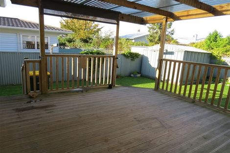 Photo of property in 58 Weraroa Road, Levin, 5510