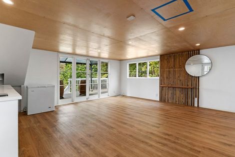 Photo of property in 6 Peverill Crescent, Papatoetoe, Auckland, 2025