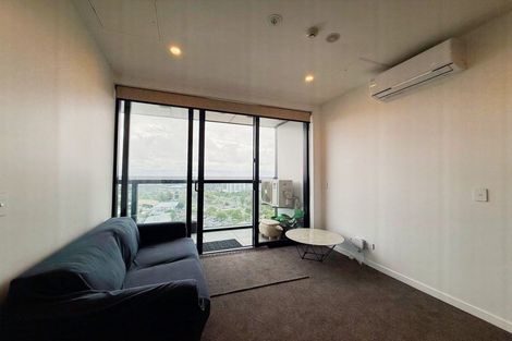 Photo of property in 1402/8 Lakewood Court, Manukau, Auckland, 2104