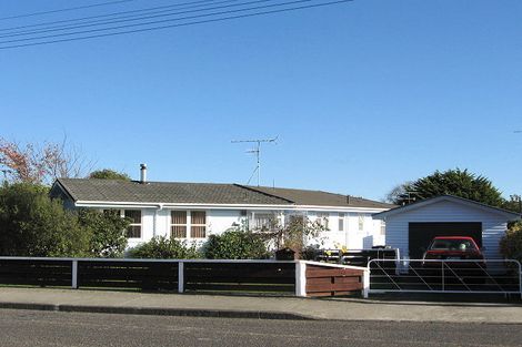 Photo of property in 39 Freemans Road, Otaki, 5512