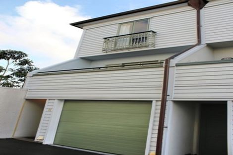 Photo of property in 8/10 Ruru Street, Eden Terrace, Auckland, 1021