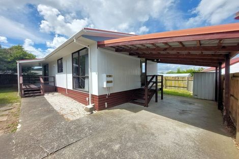 Photo of property in 9b Nearco Street, Randwick Park, Auckland, 2105