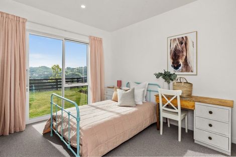 Photo of property in 5 Te Roera Drive, Taradale, Napier, 4112