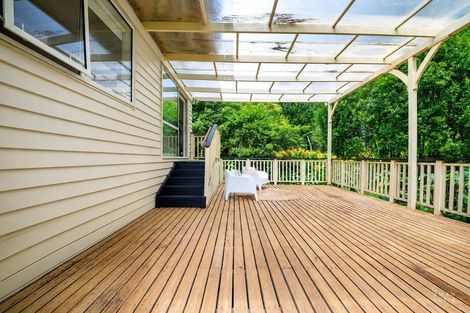 Photo of property in 82e Verbena Road, Birkdale, Auckland, 0626