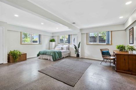 Photo of property in 9 Oruamo Place, Beach Haven, Auckland, 0626