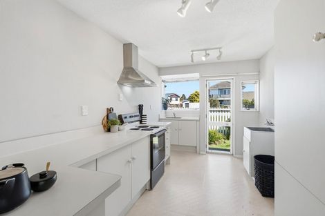 Photo of property in 2 Arlington Street, Burnside, Christchurch, 8053