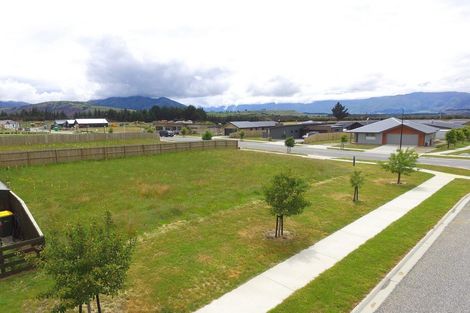 Photo of property in 7 Rua Street, Albert Town, 9305