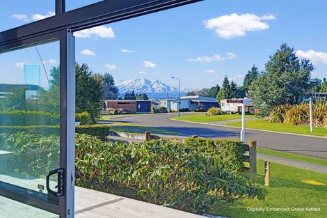Photo of property in 22 Snowmass Drive, Ohakune, 4625