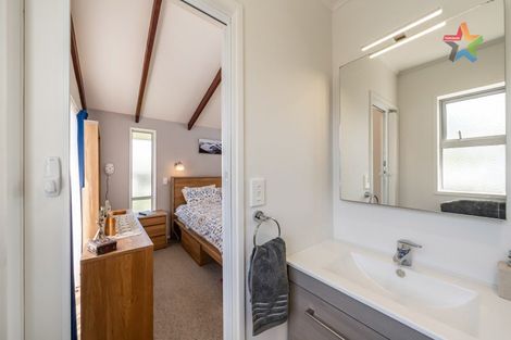 Photo of property in 17 Stellin Street, Boulcott, Lower Hutt, 5011