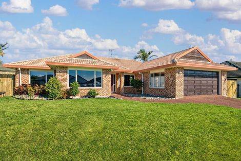 Photo of property in 10 Glencullen Place, Dannemora, Auckland, 2016