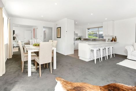 Photo of property in 77 Watford Street, Strowan, Christchurch, 8052