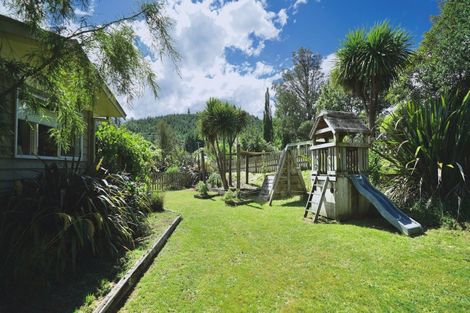 Photo of property in 915 Waiwhero Road, Ngatimoti, Motueka, 7196