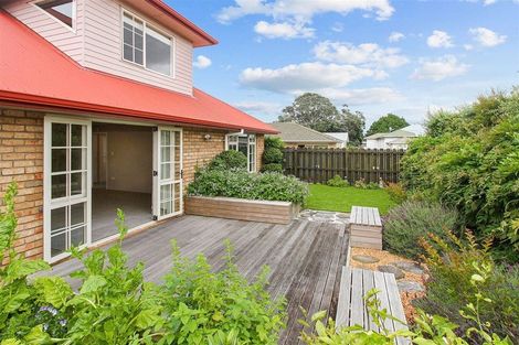 Photo of property in 11 Albert Street, Pukekohe, 2120