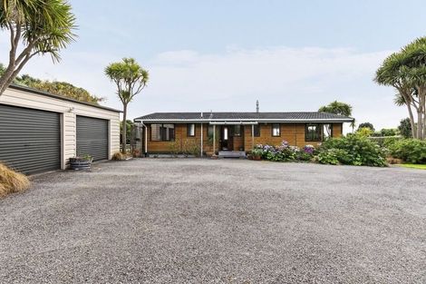 Photo of property in 52 Surrey Hill Road, Kaitake, New Plymouth, 4374