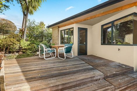 Photo of property in 9 St Clair Place, Browns Bay, Auckland, 0630