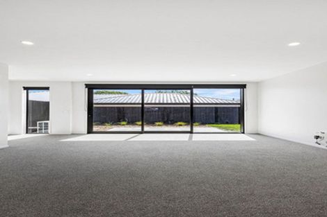 Photo of property in 230 Blenheim Road, Riccarton, Christchurch, 8041