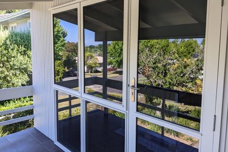 Photo of property in 61 Seddon Crescent, Whataupoko, Gisborne, 4010