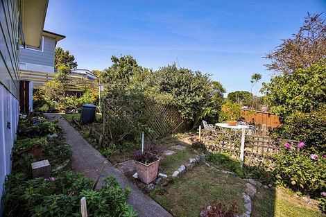 Photo of property in 3a Tavistock Street, Westown, New Plymouth, 4310