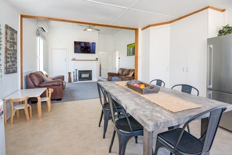 Photo of property in 508 Pepper Street, Saint Leonards, Hastings, 4120