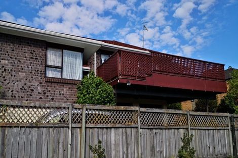 Photo of property in 34a Mark Edward Drive, Half Moon Bay, Auckland, 2012
