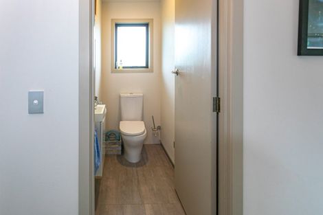 Photo of property in 20 Daphne Road, Tairua, 3508