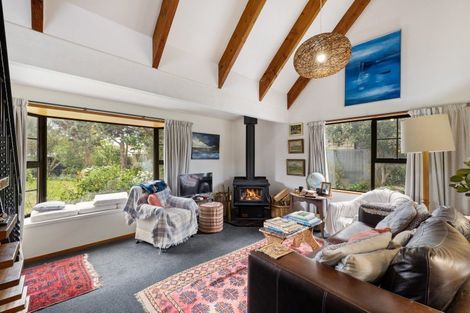 Photo of property in 44 Seadown Crescent, Amberley, 7410