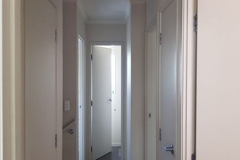 Photo of property in 4/17 Oakland Avenue, Papatoetoe, Auckland, 2025