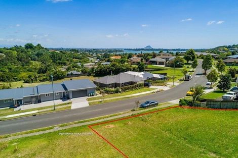 Photo of property in 73 Oteki Park Drive, Welcome Bay, Tauranga, 3112