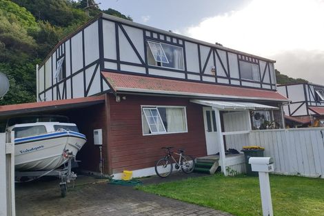 Photo of property in 94a Rangituhi Crescent, Takapuwahia, Porirua, 5022