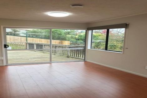 Photo of property in 24 Alidade Place, Massey, Auckland, 0614