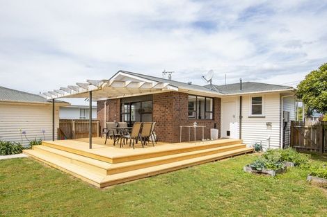 Photo of property in 5 Madden Place, Solway, Masterton, 5810