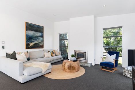 Photo of property in 9 Excelsa Place, Papamoa Beach, Papamoa, 3118