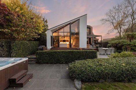 Photo of property in 44 Gleneagles Terrace, Ilam, Christchurch, 8053