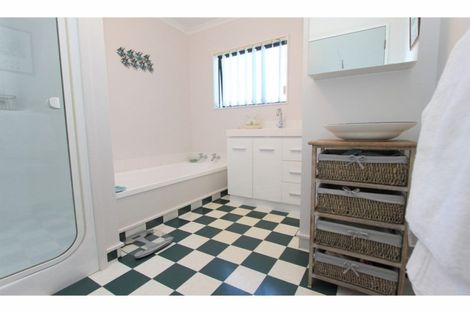 Photo of property in 42 Kowhai Drive, Renwick, 7204