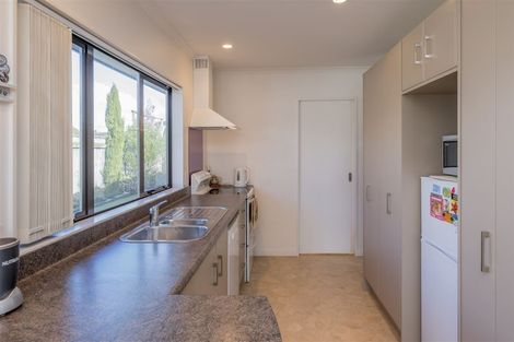 Photo of property in 2 Belle Maison Court, Levin, 5510