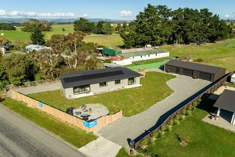 Photo of property in 102 South Belt, Solway, Masterton, 5810