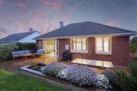 Photo of property in 52 Aberdeen Road, Saint Clair, Dunedin, 9012